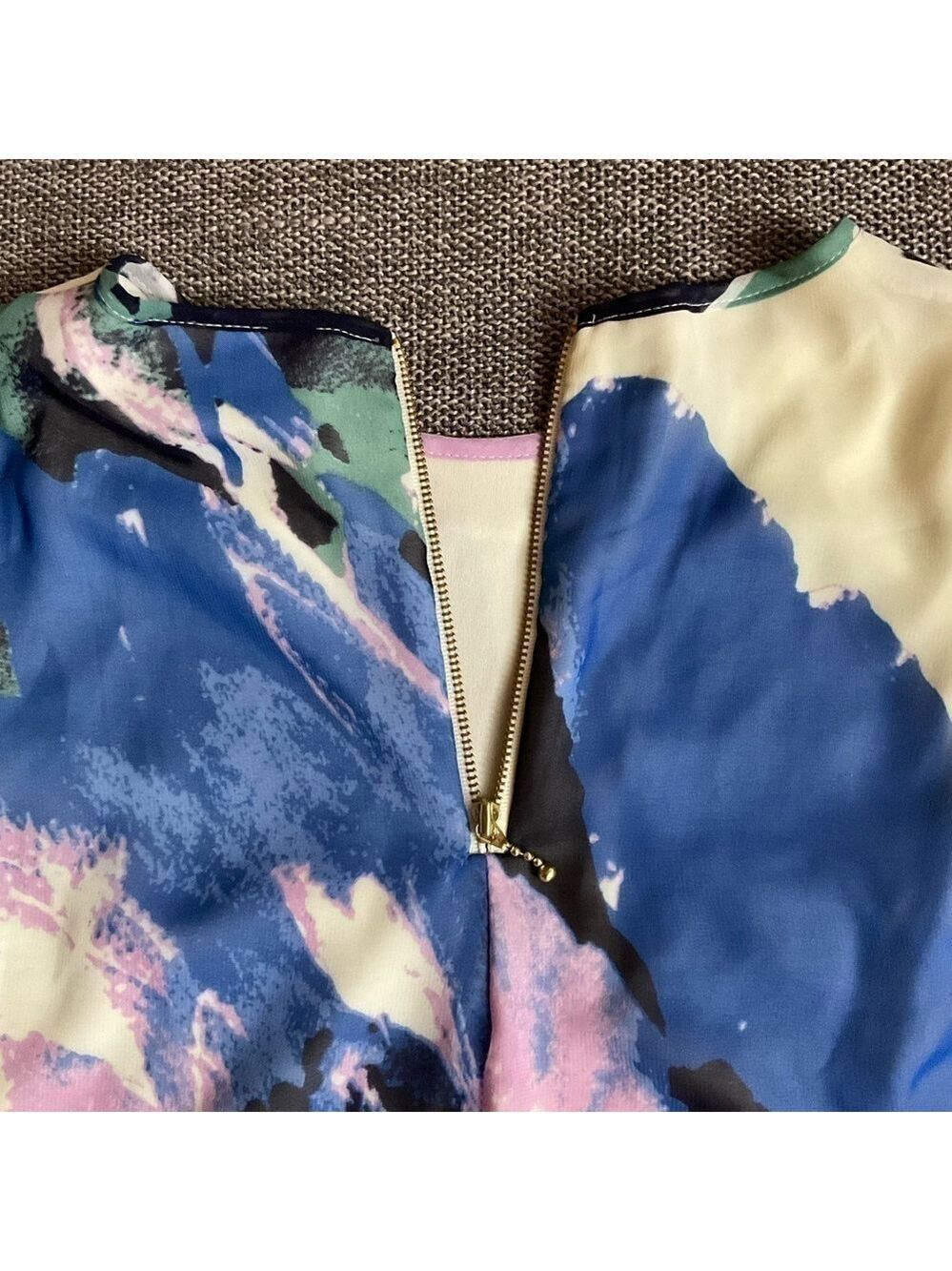 Just Taylor Women’s Chiffon Floral Abstract Dress 8 Used - Picture 8 of 12